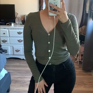 Green long sleeve top
